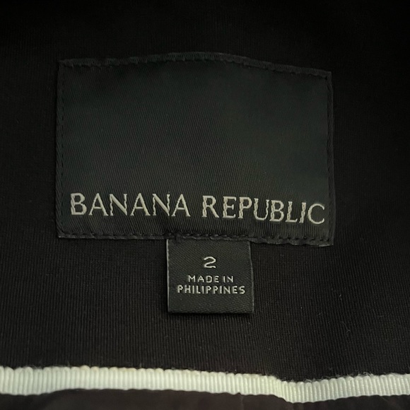 NEW Banana Republic laser cut scalloped ponte blazer - Picture 4 of 5